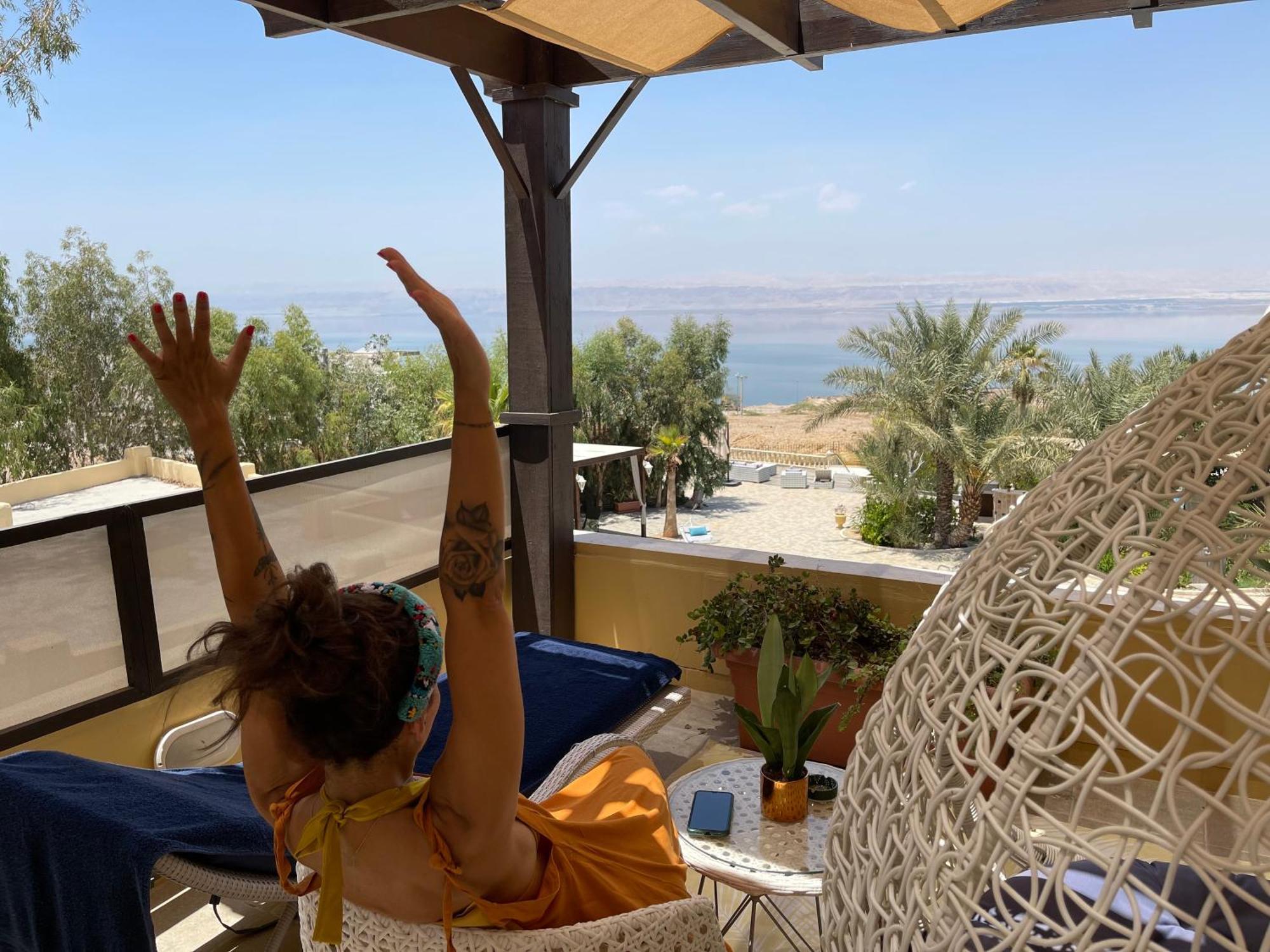 The Precious Guesthouse Sweimeh Εξωτερικό φωτογραφία
